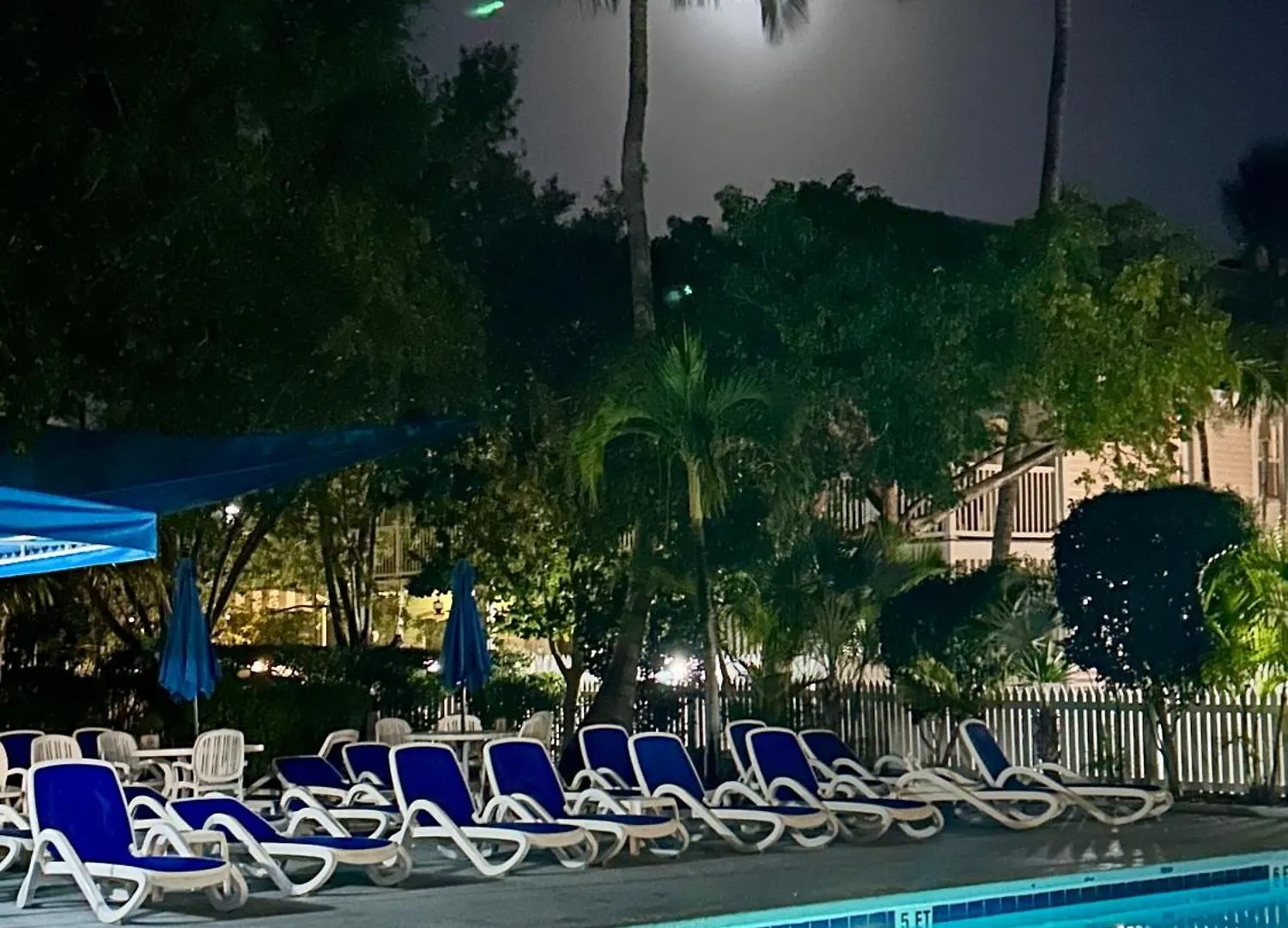 Dee'S Dream Sunset Condo - #151 Key West